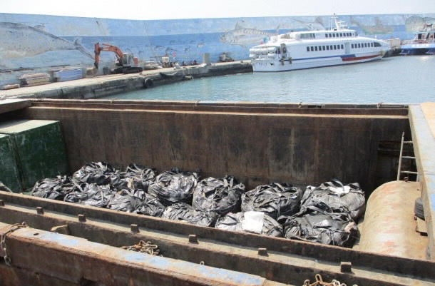 攜手守護離島環境：蘭嶼、綠島今年垃圾清運目標2,000公噸，呼籲減少一次性用品使用